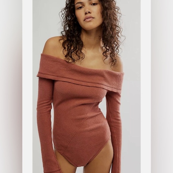 NEW FREE PEOPLE - Autumn Cozy Off Shoulder Bodysuit with Light Waffle Knit - Picture 1 of 7
